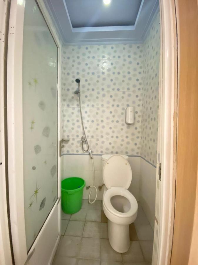 Oyo 1351 Tanggulasi Resto & Residence Syariah Magetan Екстериор снимка